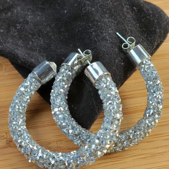Swarovski  elements Women's Silver Jewelry earrings hoops - Picture 1 of 5